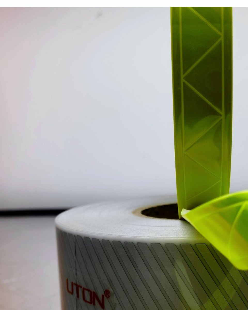 ET-P5 fluorescent yellow PVC prismatic reflective tape